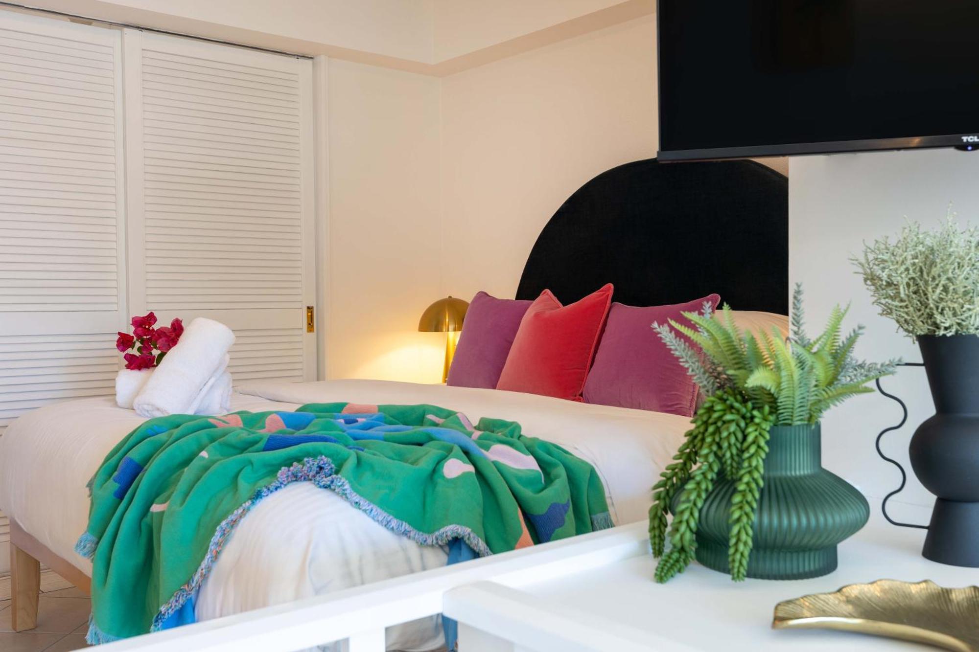 Casa Papaya Adults Only Apartment 道格拉斯港 外观 照片